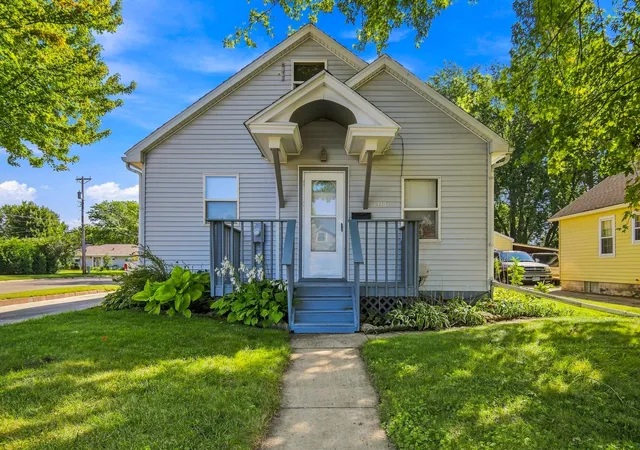 Photo 2 of Single family home for sale at 1310 8th Street Nw, Austin, MN 55912 | MLS# 7139281 | Listing updated on 2026-09-15