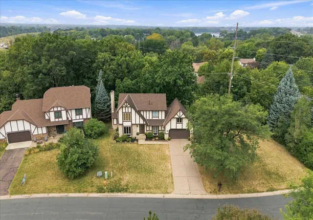 Photo 2 of Single family home for sale at 4195 Norma Ave, Saint Paul, MN 55112 | MLS# 7139283 | Listing updated on 2026-10-06