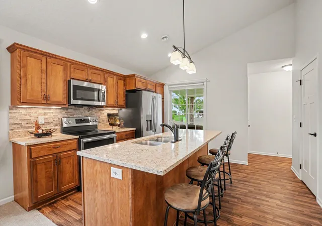 Photo 4 of Single family home for sale at 1240 Quail Run, New Richmond, WI 54017 | MLS# 7139350 | Listing updated on 2026-10-02