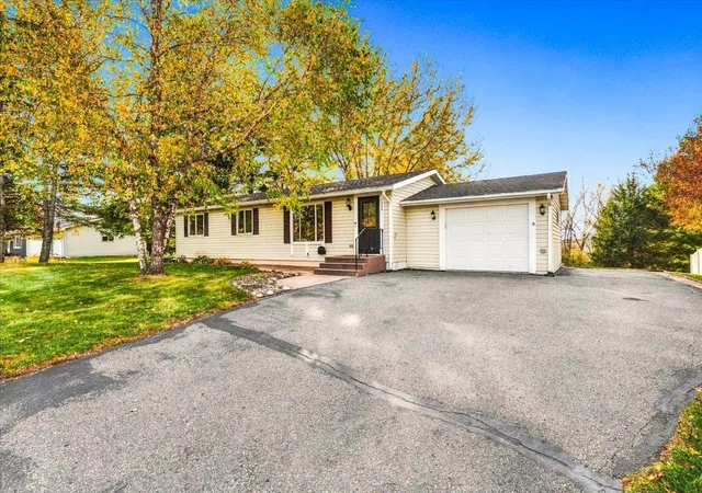 Photo 3 of Single family home for sale at 1330 2nd Street, Hammond, WI 54015 | MLS# 7139408 | Listing updated on 2026-10-22