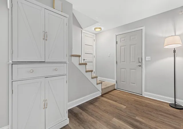 Photo 4 of Single family home for sale at 792 Tanglewood Dr, Saint Paul, MN 55126 | MLS# 7139415 | Listing updated on 2026-09-05