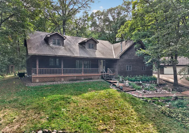 Photo 1 of Sale Pending at 1580 110th Court W, Inver Grove Heights, MN 55077 | MLS# 7139424 | Listing updated on 2026-10-06