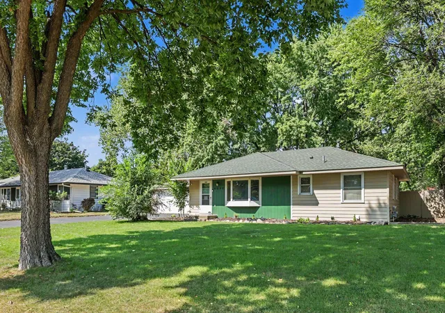 Photo 2 of Sale Pending at 6550 81st Street S, Cottage Grove, MN 55016 | MLS# 7139447 | Listing updated on 2026-09-24