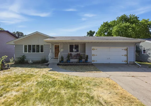 Photo 1 of Single family home for sale at 1119 9th Street N, Moorhead, MN 56560 | MLS# 7139493 | Listing updated on 2026-09-05