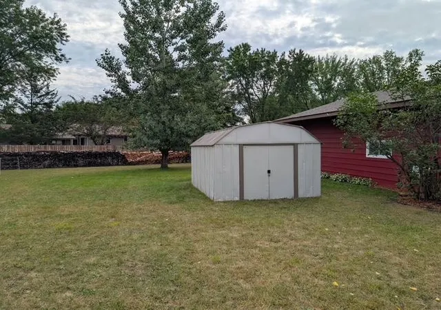 Photo 4 of Single family home for sale at 2802 Is View Dr, Saint Cloud, MN 56301 | MLS# 7139530 | Listing updated on 2026-09-12