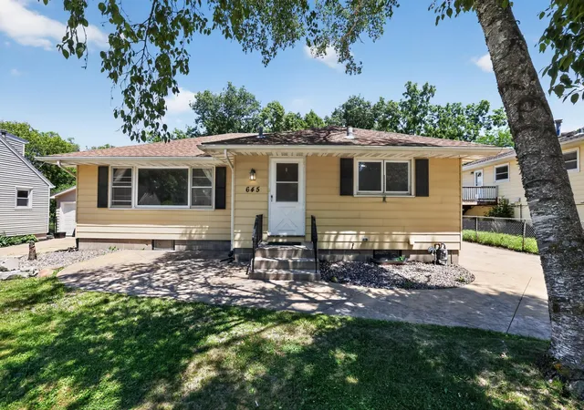 Photo 1 of Single family home for sale at 645 23rd Street Ne, Rochester, MN 55906 | MLS# 7139532 | Listing updated on 2026-09-21