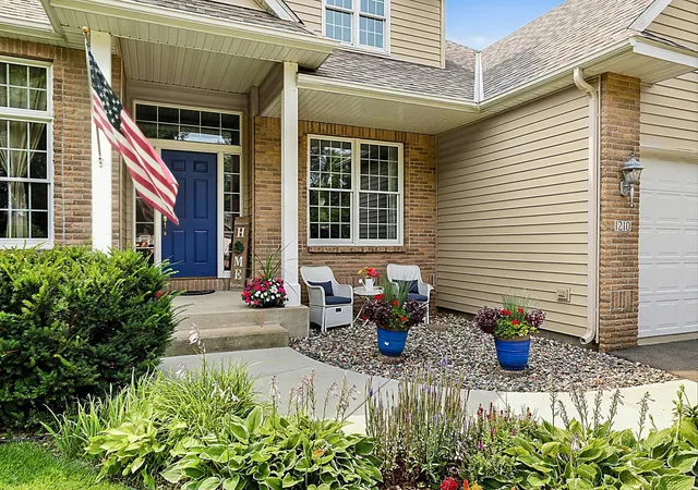 Photo 2 of Single family home for sale at 1210 Millstone Ct, Saint Cloud, MN 56303 | MLS# 7139573 | Listing updated on 2026-09-13
