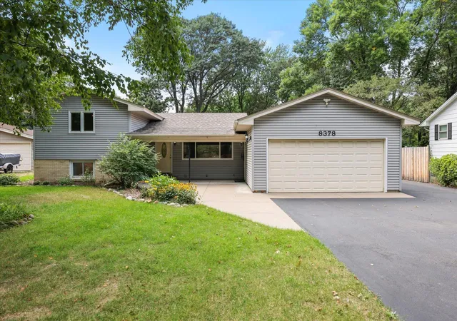 Photo 2 of Single family home for sale at 8378 Groveland Rd, Saint Paul, MN 55112 | MLS# 7139585 | Listing updated on 2026-09-06