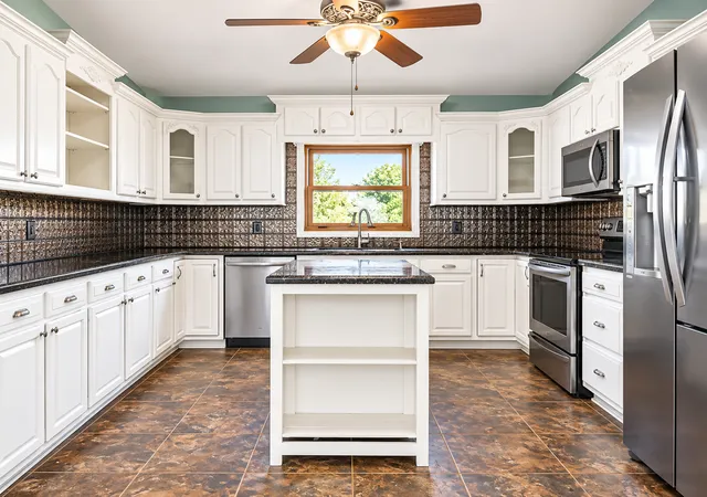 Photo 4 of Single family home for sale at 772 140th Avenue, Fairmont, MN 56031 | MLS# 7139643 | Listing updated on 2026-09-08