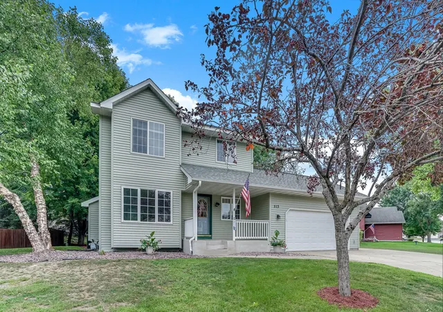 Photo 3 of Single family home for sale at 513 Maple Knoll Way Nw, Saint Michael, MN 55376 | MLS# 7139687 | Listing updated on 2026-09-19
