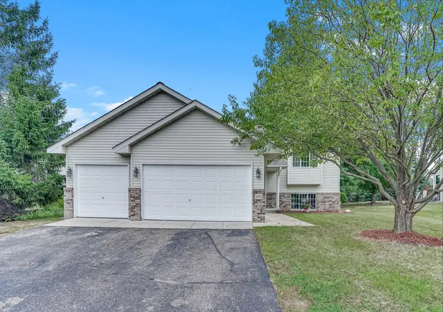 Photo 1 of Sale Pending at 405 5th Street Nw, Saint Michael, MN 55376 | MLS# 7139688 | Listing updated on 2026-09-21