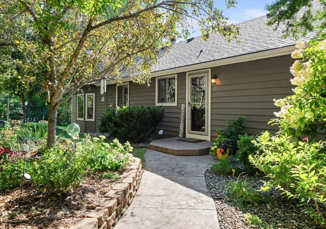 Photo 2 of Sale Pending at 20470 Enfield Ave N, Forest Lake, MN 55025 | MLS# 7139751 | Listing updated on 2026-10-23