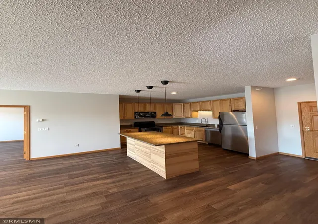 Photo 3 of Condo for sale at 4824 E 53rd Street #523, Minneapolis, MN 55417 | MLS# 7139765 | Listing updated on 2026-09-06