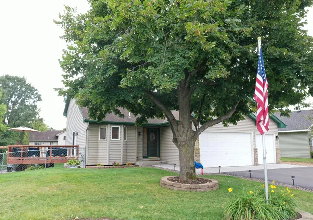 Photo 1 of Single family home for sale at 25724 Goldfinch Ave, Wyoming, MN 55092 | MLS# 7139805 | Listing updated on 2026-09-14