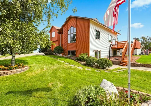 Photo 3 of Single family home for sale at 8006 Cooper Ave, Inver Grove Heights, MN 55076 | MLS# 7139836 | Listing updated on 2026-09-22