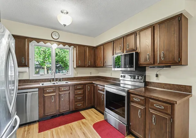 Photo 4 of Sale Pending at 214 5th Avenue NW, Lonsdale, MN 55046 | MLS# 7139866 | Listing updated on 2026-10-23