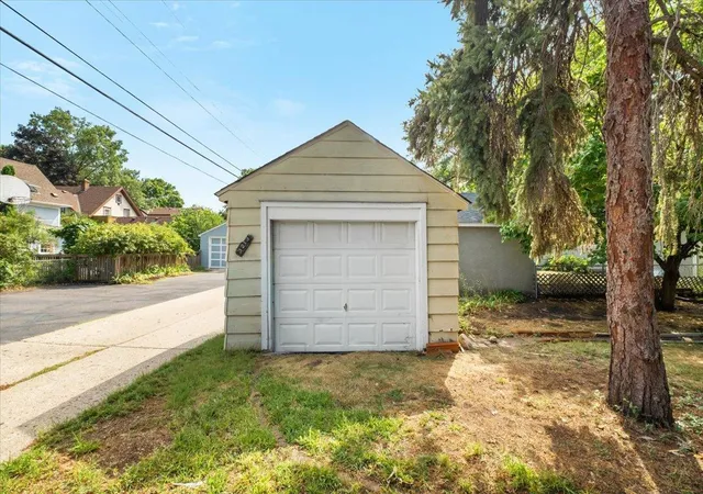 Photo 21 of Sale Pending at 3213 42nd Avenue S, Minneapolis, MN 55406 | MLS# 7139880 | Listing updated on 2026-09-23