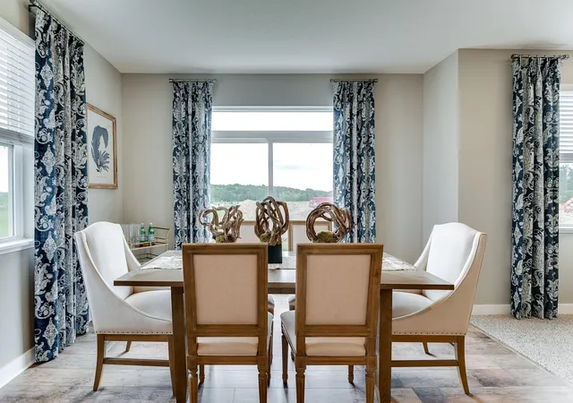 Photo 4 of Sale Pending at 1915 Shady View Ct, Shakopee, MN 55379 | MLS# 7139887 | Listing updated on 2026-09-06