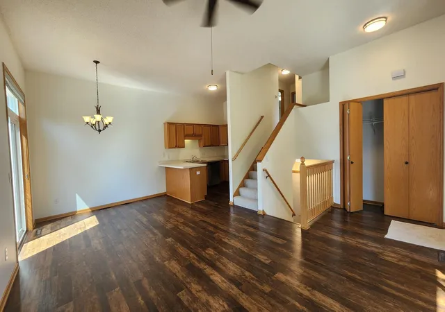 Photo 4 of Single family home for sale at 1408 Senate Ln, Northfield, MN 55057 | MLS# 7139891 | Listing updated on 2026-10-06