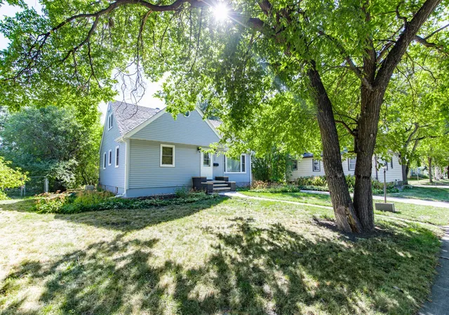 Photo 2 of Single family home for sale at 1320 5th Street S, Moorhead, MN 56560 | MLS# 7139895 | Listing updated on 2026-09-21