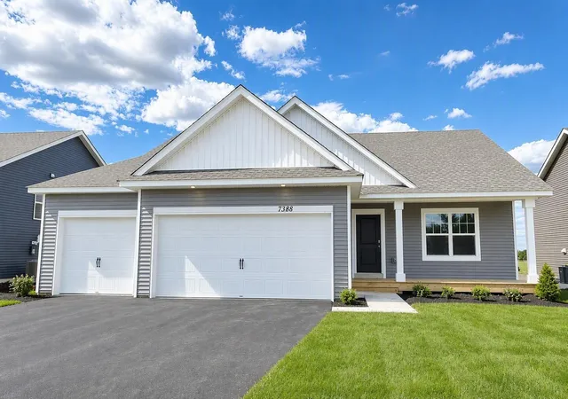 Photo 1 of Single family home for sale at 7414 Imperial Way, Elko New Market, MN 55020 | MLS# 7139931 | Listing updated on 2026-10-05