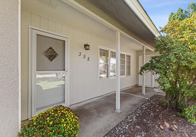 Photo 4 of Single family home for sale at 358 Rosedale Rd NE, Minneapolis, MN 55432 | MLS# 7139981 | Listing updated on 2026-09-17