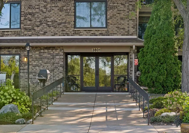 Photo 1 of Condo for sale at 3801 W 98th Street #306, Minneapolis, MN 55431 | MLS# 7139999 | Listing updated on 2026-09-22