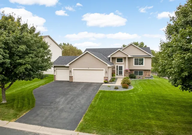 Photo 1 of Single family home for sale at 19824 Embers Ave, Farmington, MN 55024 | MLS# 7140006 | Listing updated on 2026-09-16