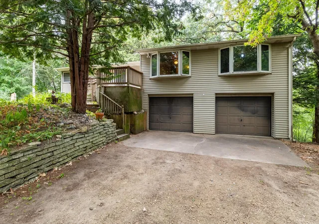 Photo 1 of Sale Pending at 1045 Mcknight Rd S, Saint Paul, MN 55119 | MLS# 7140118 | Listing updated on 2026-10-09