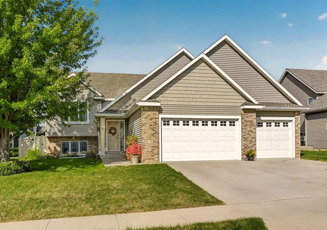 Photo 1 of Single family home for sale at 3799 Odyssey Dr Sw, Rochester, MN 55902 | MLS# 7140135 | Listing updated on 2026-10-08