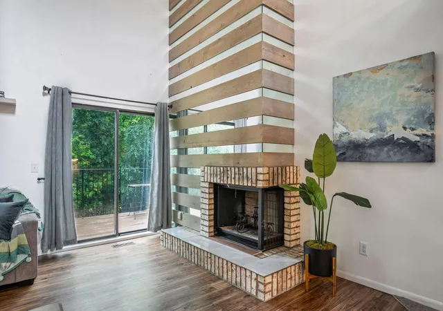 Photo 4 of Single family home for sale at 5851 Lake Curv Ln, Minneapolis, MN 55429 | MLS# 7140139 | Listing updated on 2026-09-19