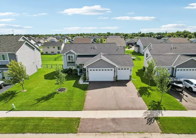 Photo 3 of Single family home for sale at 415 Eagle St Nw, Isanti, MN 55040 | MLS# 7140141 | Listing updated on 2026-09-18