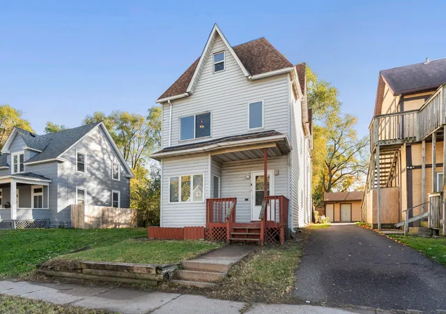 Photo 1 of Sale Pending at 1066 Ross Ave, Saint Paul, MN 55106 | MLS# 7140145 | Listing updated on 2026-10-28