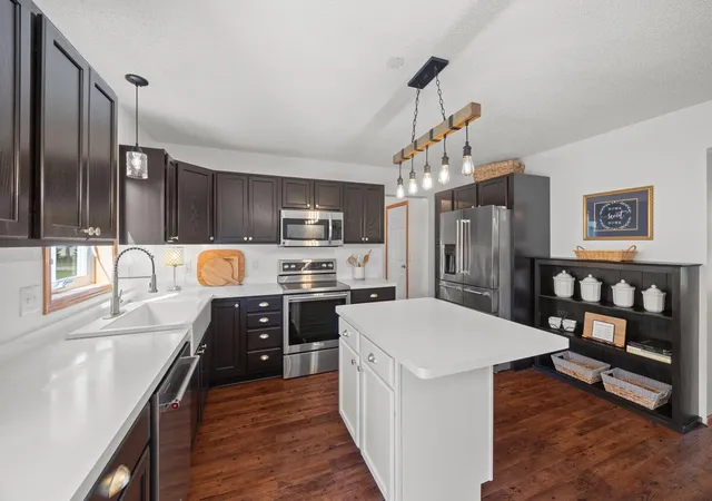Photo 4 of Single family home for sale at 2211 Saddlebrook Rd, Buffalo, MN 55313 | MLS# 7140150 | Listing updated on 2026-09-28