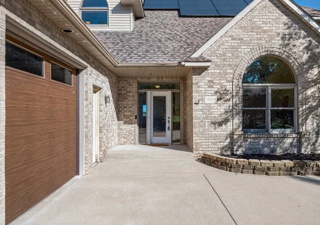 Photo 2 of Sale Pending at 9196 Jewel Ln N, Forest Lake, MN 55025 | MLS# 7140152 | Listing updated on 2026-10-16