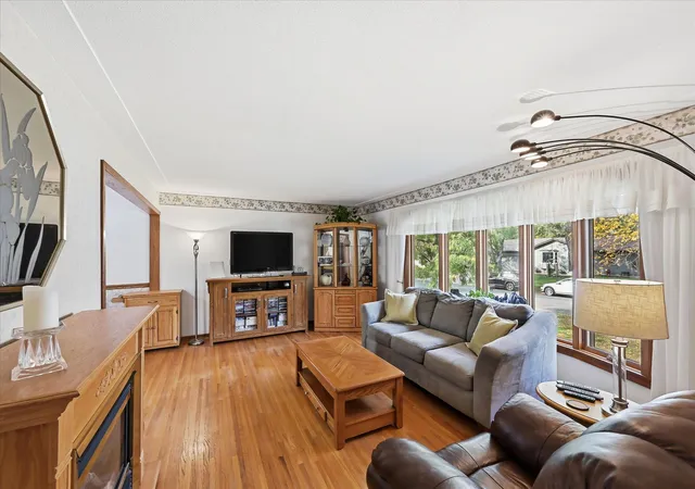 Photo 3 of Single family home for sale at 7439 Concerto Curv Ne, Minneapolis, MN 55432 | MLS# 7140154 | Listing updated on 2026-10-21