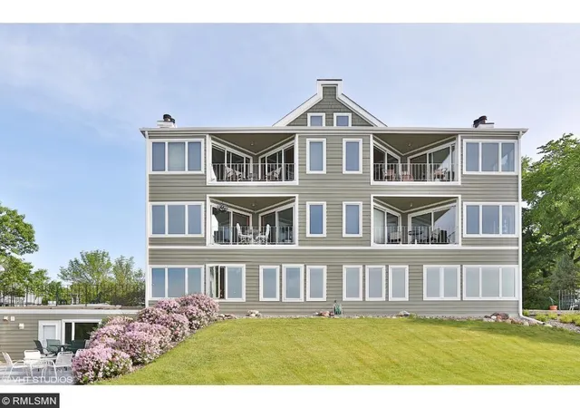 Photo 2 of Condo for sale at 2670 Commerce Blvd #106, Mound, MN 55364 | MLS# 7140175 | Listing updated on 2026-10-12