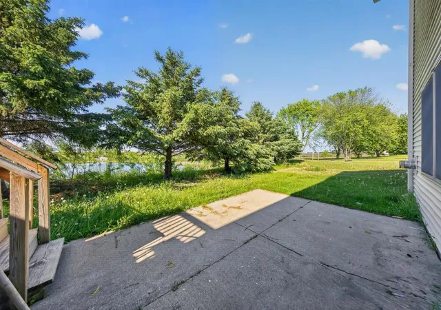 Photo 3 of Single family home for sale at 463 Sierra Ln Nw, Eyota, MN 55934 | MLS# 7140189 | Listing updated on 2026-09-19