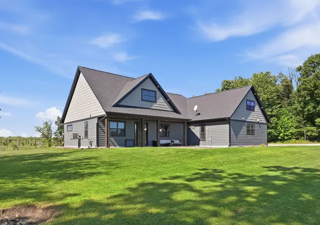 Photo 1 of Single family home for sale at 21921 Contrast Rd, Pine City, MN 55063 | MLS# 7140195 | Listing updated on 2026-10-06