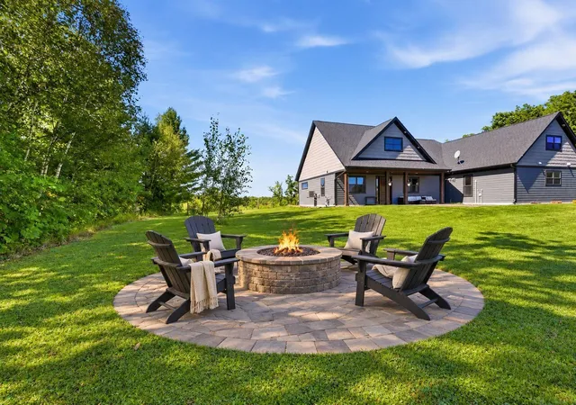 Photo 4 of Single family home for sale at 21921 Contrast Rd, Pine City, MN 55063 | MLS# 7140195 | Listing updated on 2026-10-06