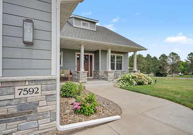 Photo 2 of Single family home for sale at 7592 255th Street, Wyoming, MN 55092 | MLS# 7140198 | Listing updated on 2026-10-03