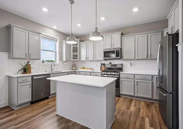 Photo 3 of Single family home for sale at 19302 Meadow View Ln, Maple Grove, MN 55311 | MLS# 7140199 | Listing updated on 2026-09-19
