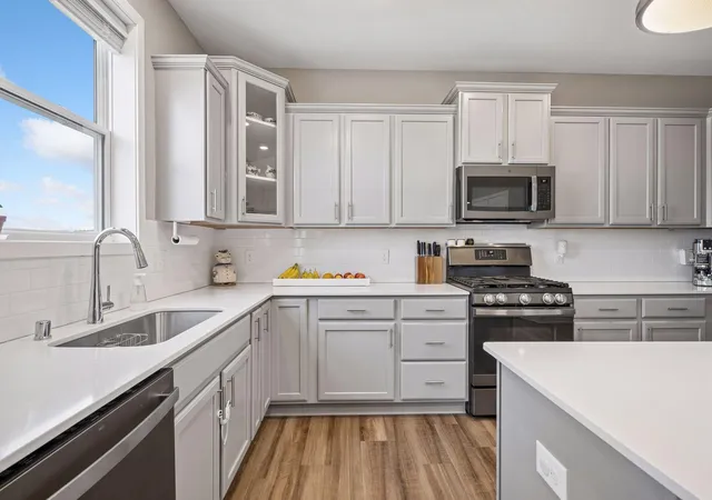 Photo 3 of Single family home for sale at 19302 Meadow View Ln, Maple Grove, MN 55311 | MLS# 7140199 | Listing updated on 2026-09-19