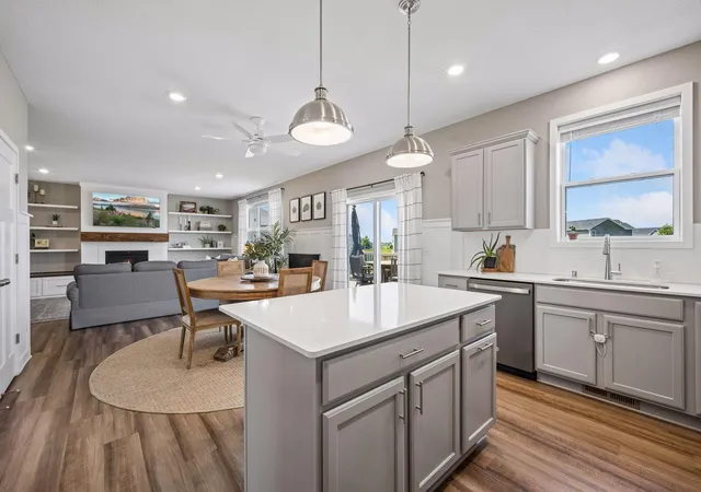 Photo 4 of Single family home for sale at 19302 Meadow View Ln, Maple Grove, MN 55311 | MLS# 7140199 | Listing updated on 2026-09-19
