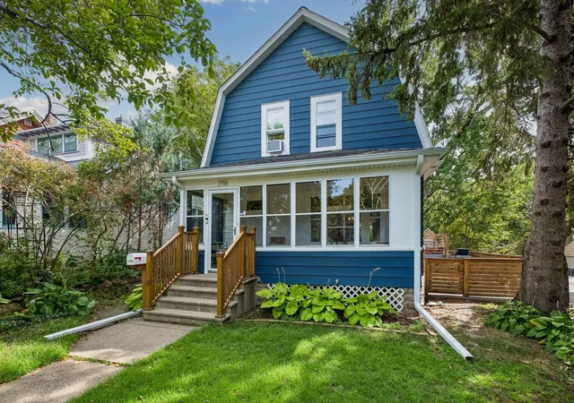 Photo 3 of Single family home for sale at 2116 Berkeley Ave, Saint Paul, MN 55105 | MLS# 7140209 | Listing updated on 2026-09-12