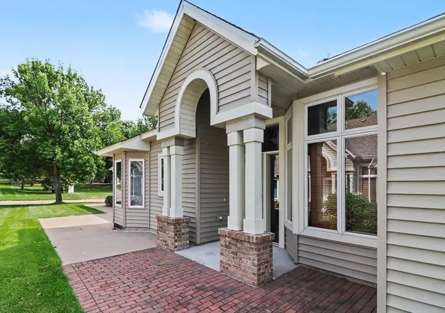 Photo 3 of Sale Pending at 1206 Mckusick Rd Ln N, Stillwater, MN 55082 | MLS# 7140210 | Listing updated on 2026-09-28