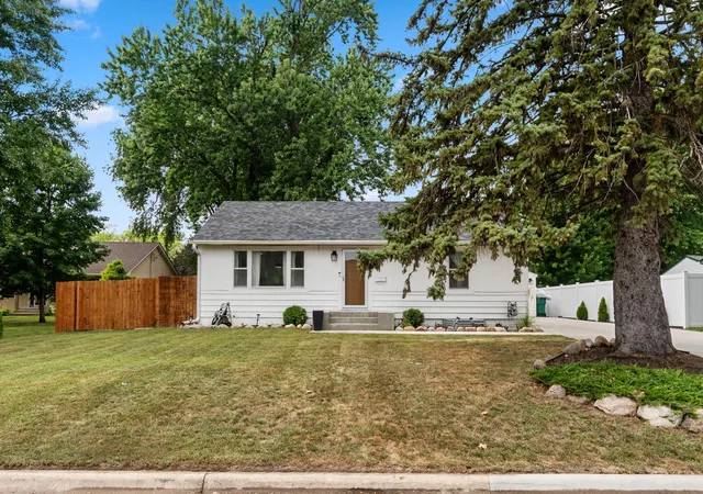Photo 3 of Single family home for sale at 8306 18th Avenue S, Minneapolis, MN 55425 | MLS# 7140217 | Listing updated on 2026-10-03