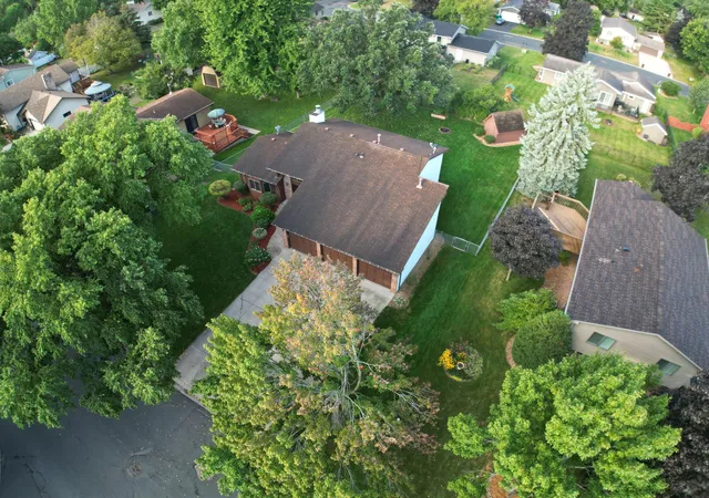 Single family home for sale at 8301 Cooper Way, Inver Grove Heights, MN 55076 | MLS# 7140226