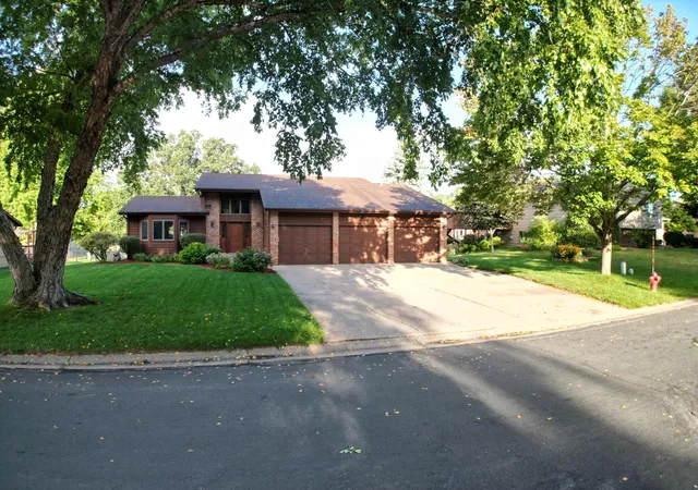 Photo 2 of Single family home for sale at 8301 Cooper Way, Inver Grove Heights, MN 55076 | MLS# 7140226 | Listing updated on 2026-10-05