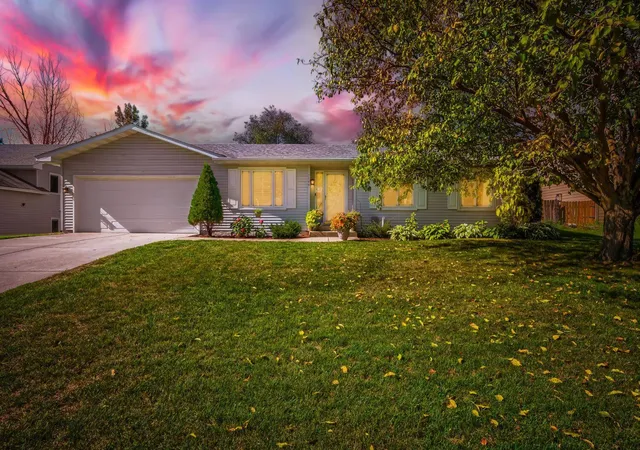 Photo 2 of Single family home for sale at 7944 Grinnell Way, Lakeville, MN 55044 | MLS# 7140240 | Listing updated on 2026-10-07